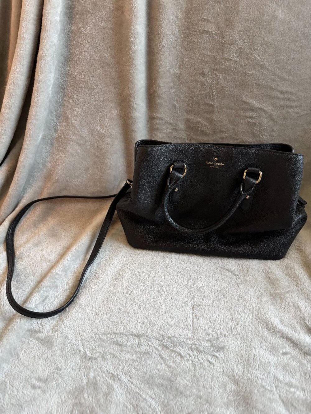 Kate Spade Crossbody Black three pocket purse